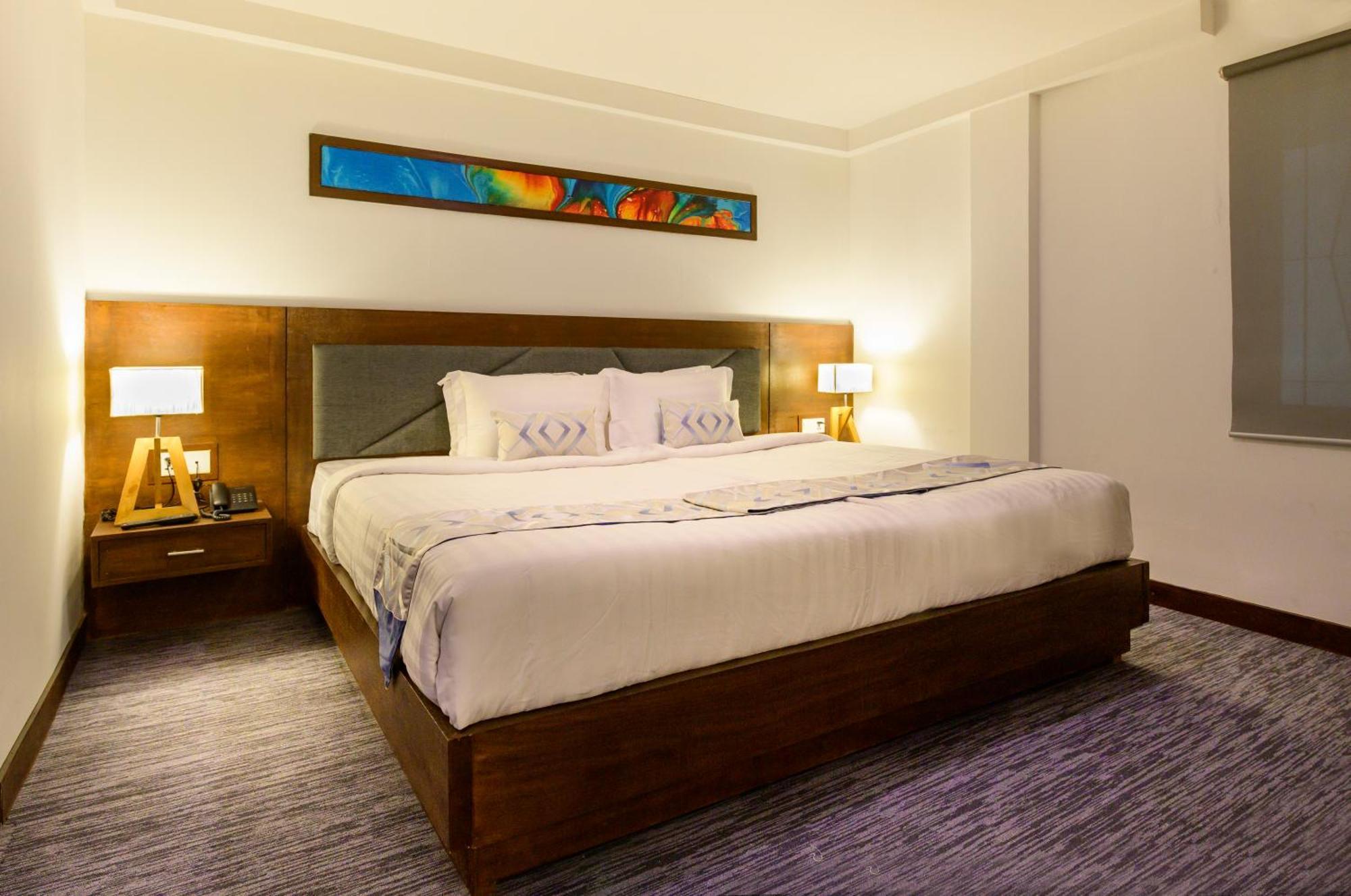 Hotel Zakaria International Дакка Екстер'єр фото