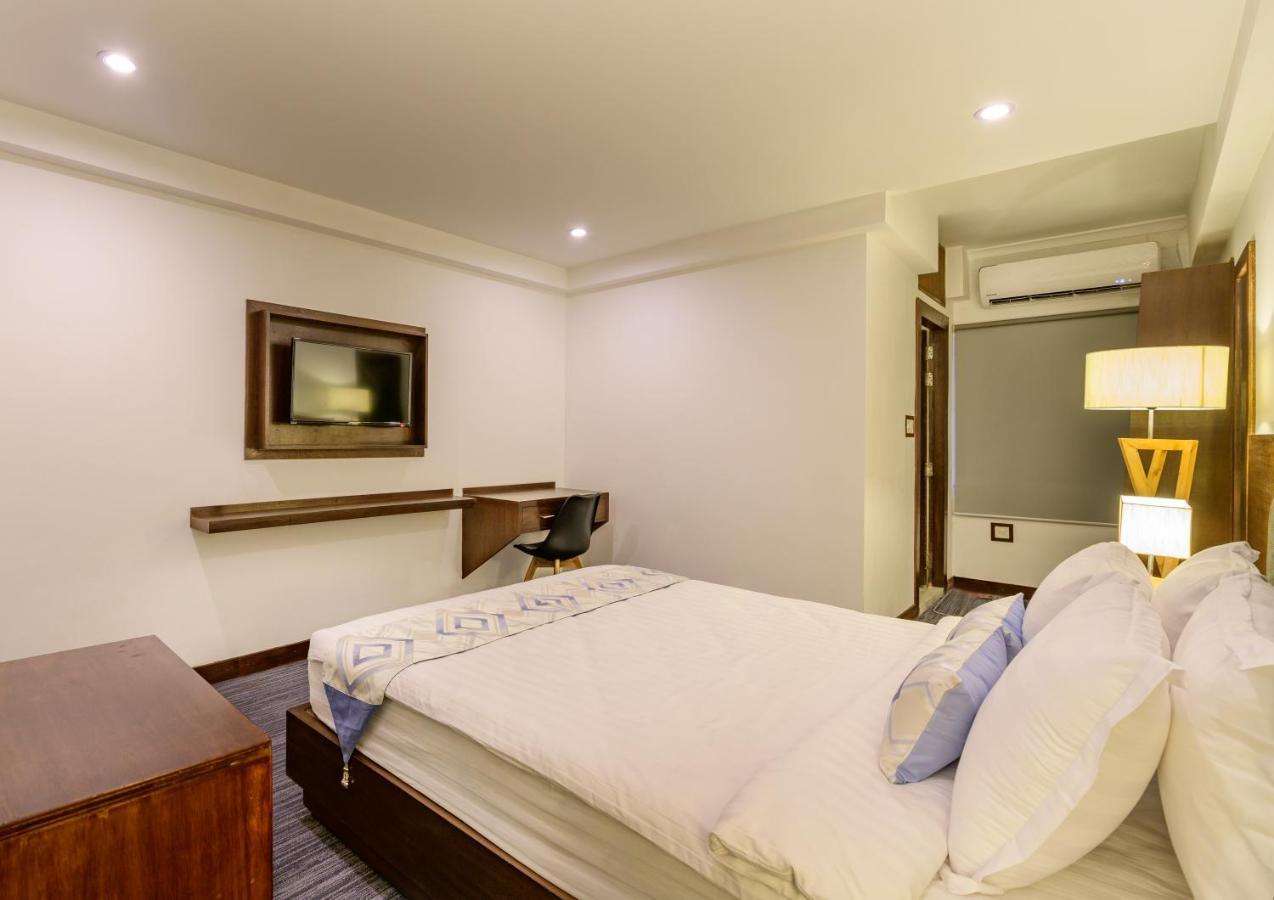 Hotel Zakaria International Дакка Екстер'єр фото