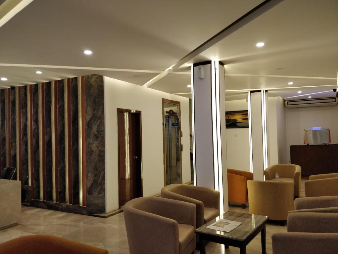 Hotel Zakaria International Дакка Екстер'єр фото